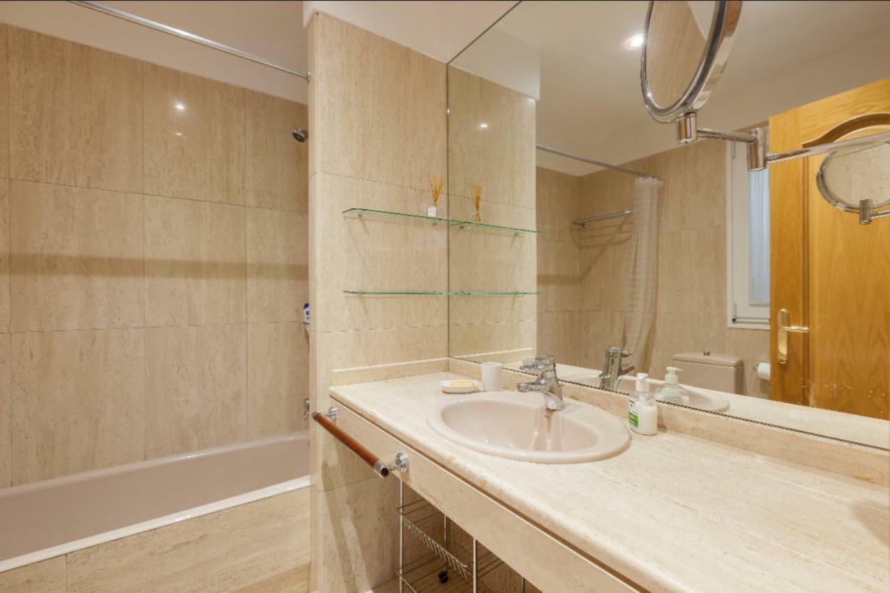 Ondarreta Beach & Terrace Appartement San Sebastian Buitenkant foto